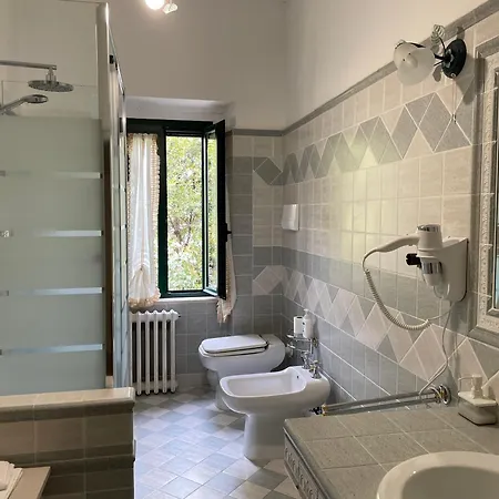 Berghella 4*