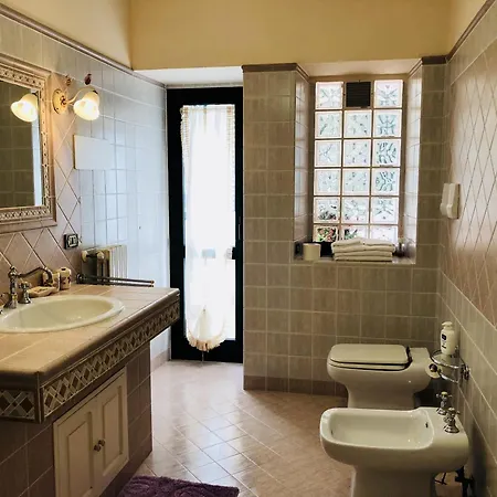 Berghella Bed & Breakfast 4*