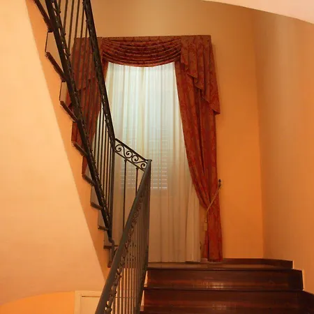 住宿加早餐酒店 伯格拉住宿加早餐旅馆