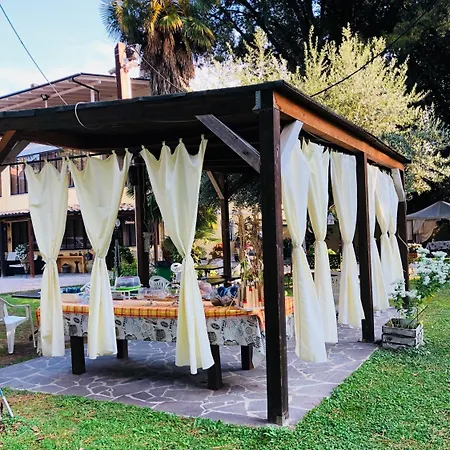 住宿加早餐酒店 伯格拉住宿加早餐旅馆 Montesilvano Marina